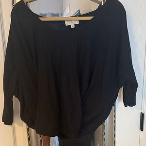 Elizabeth and James Black Quarter Sleeve Top